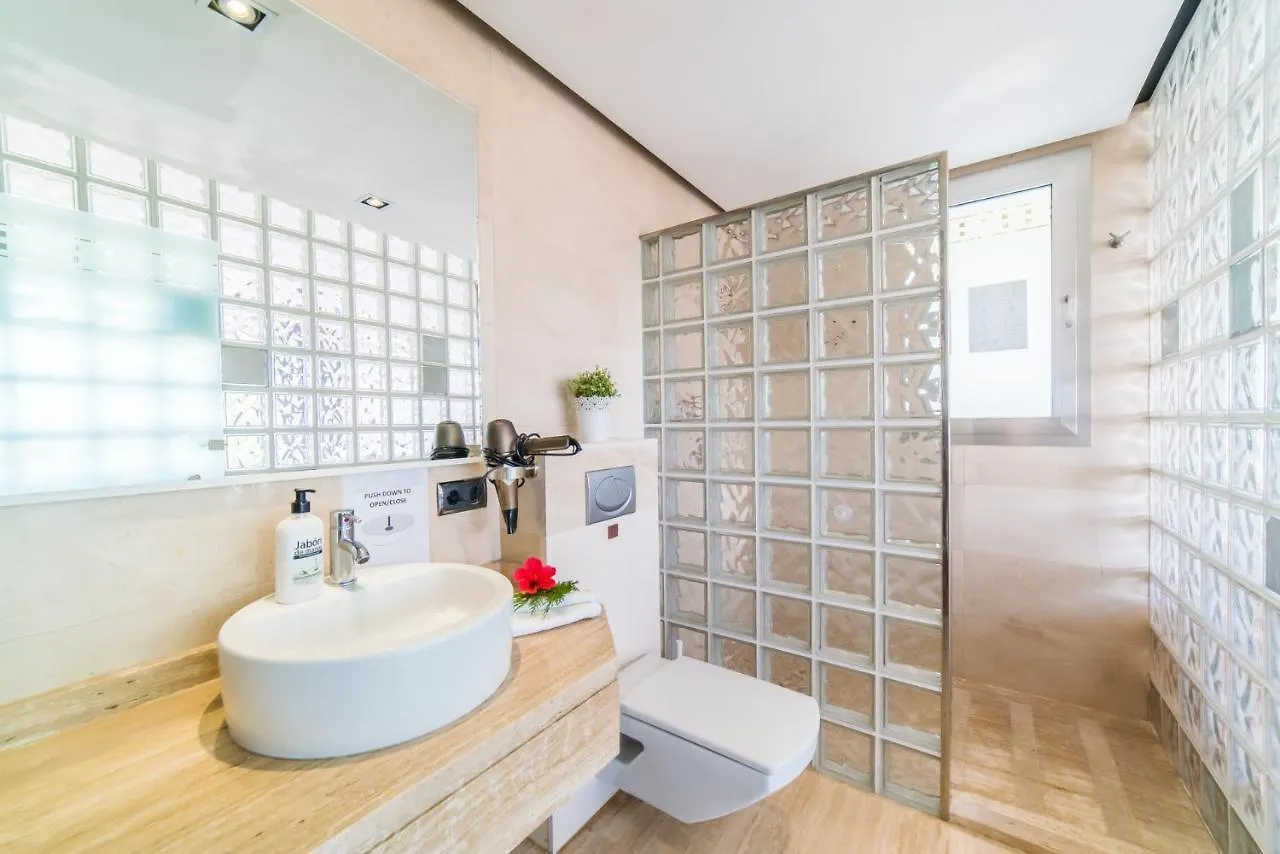 Ideal Property Mallorca - Villa Sammy Alcudia  Spain